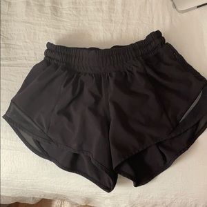 Lululemon hotly toddy short